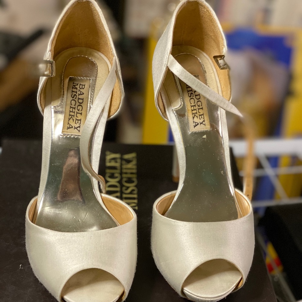 Badgley Mishka wedding shoes